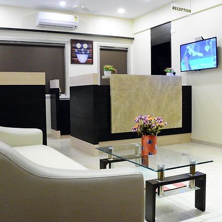 Hotel Ramkrishna Executive Bārsi Екстериор снимка