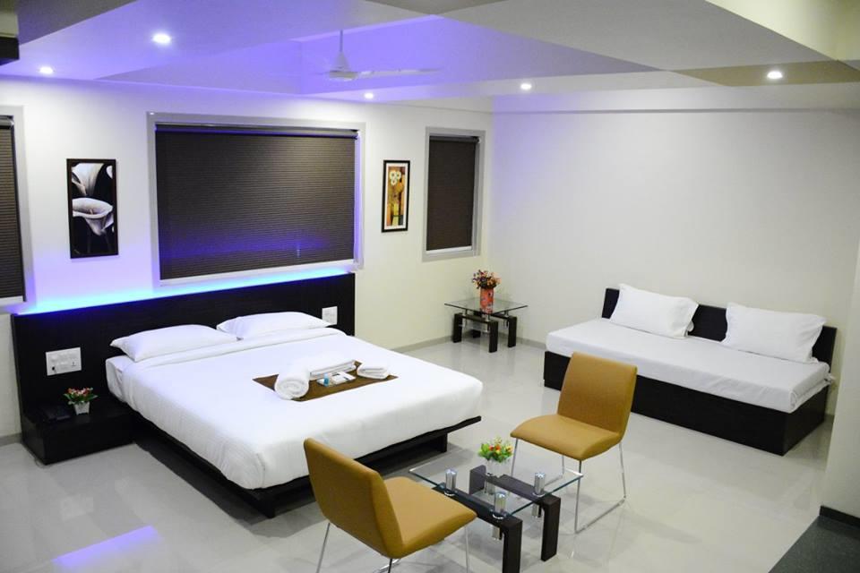 Hotel Ramkrishna Executive Bārsi Екстериор снимка